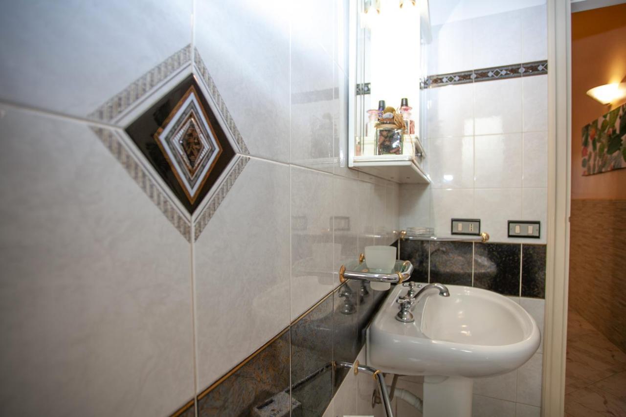 Casa Rosamaria Apartment Giardini Naxos Luaran gambar