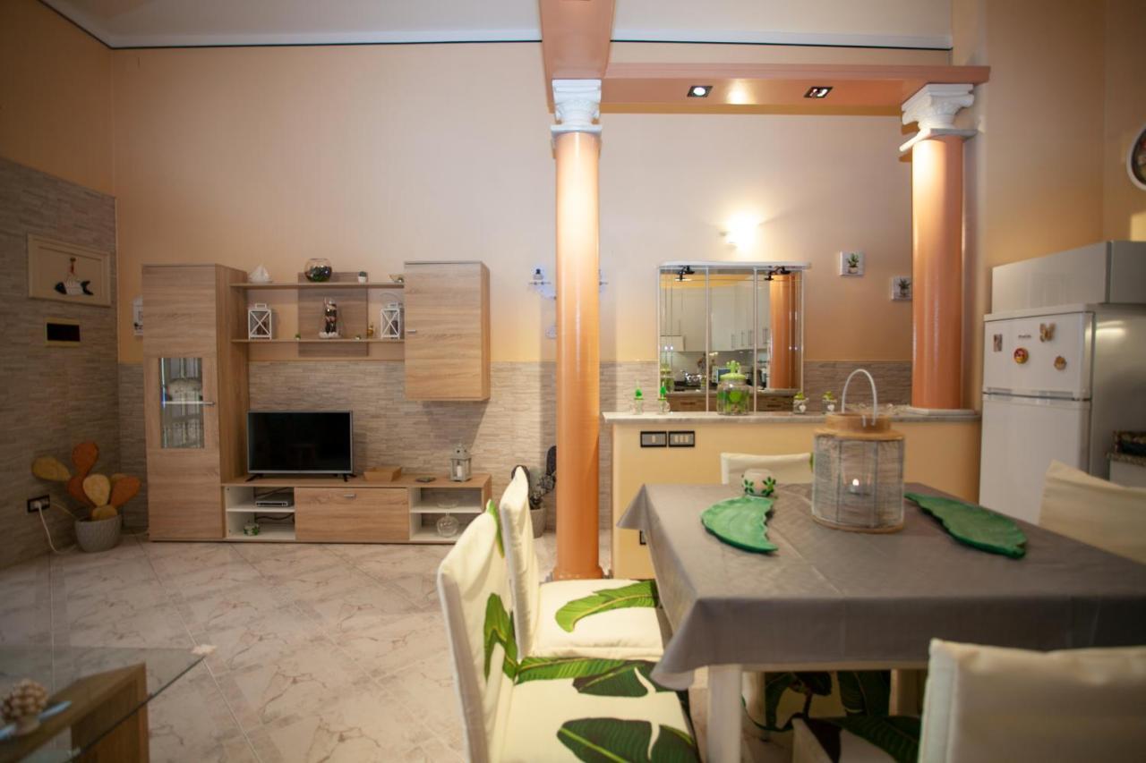 Casa Rosamaria Apartment Giardini Naxos Luaran gambar
